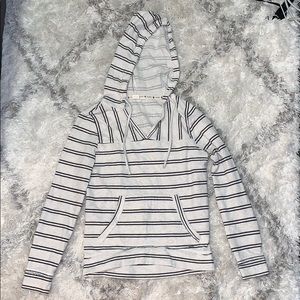 Roxy long sleeve shirt